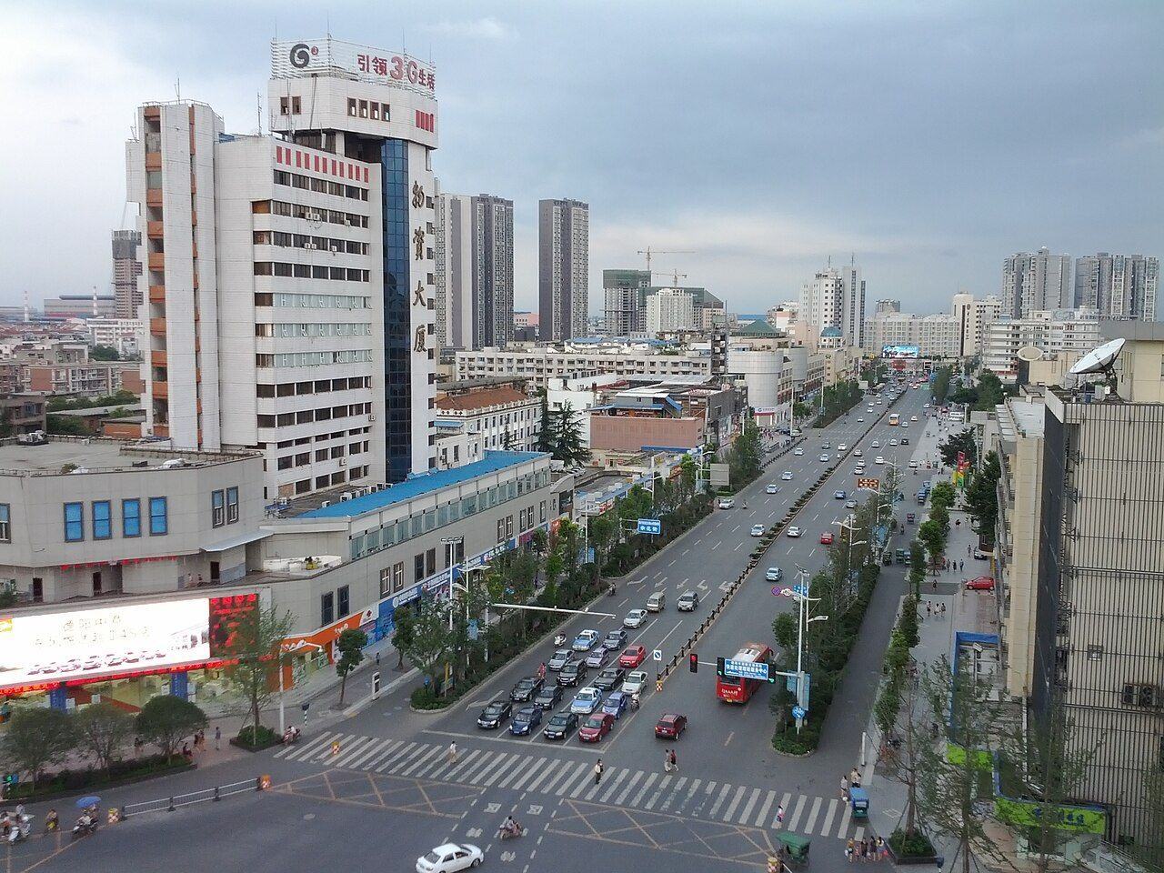 四川城市人文